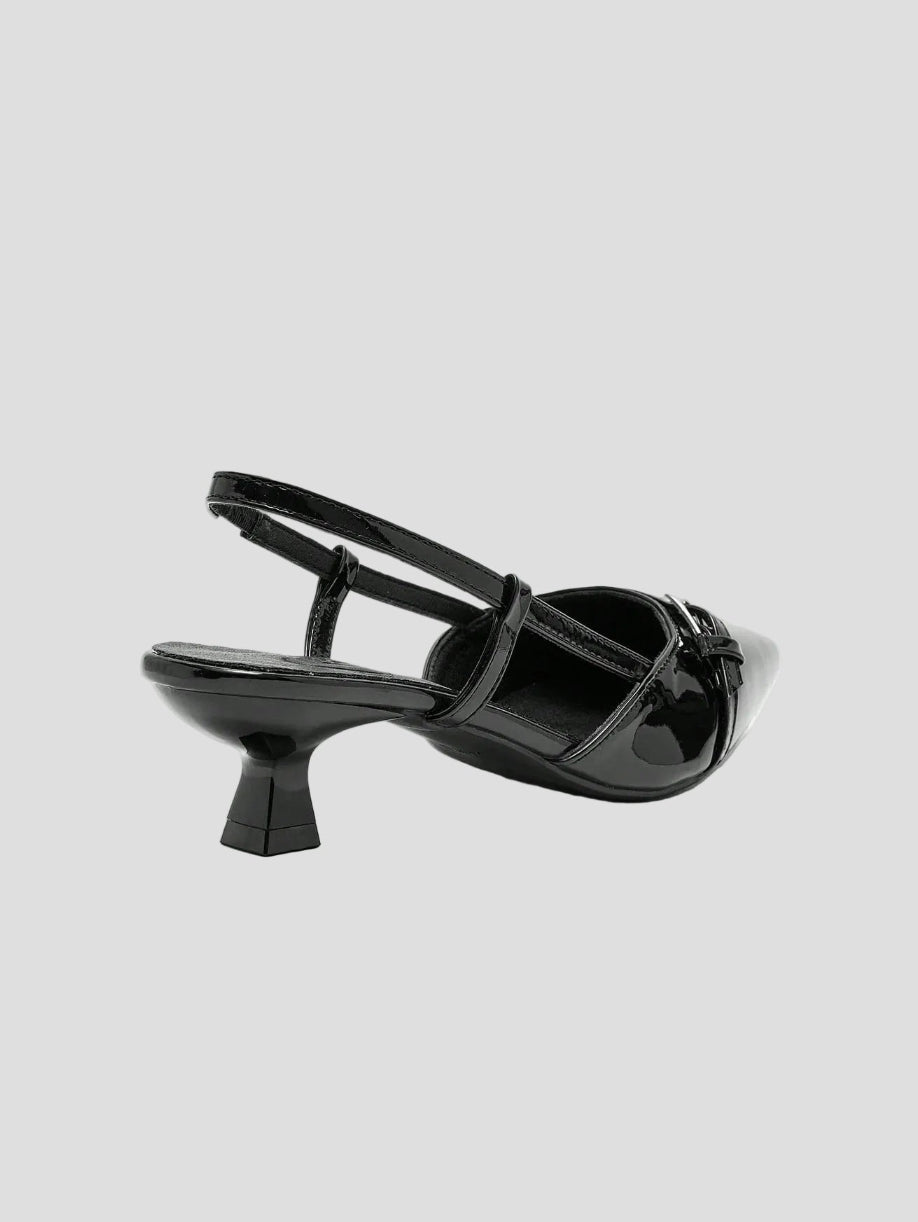 Anouk – schwarze Lack-Slingbacks