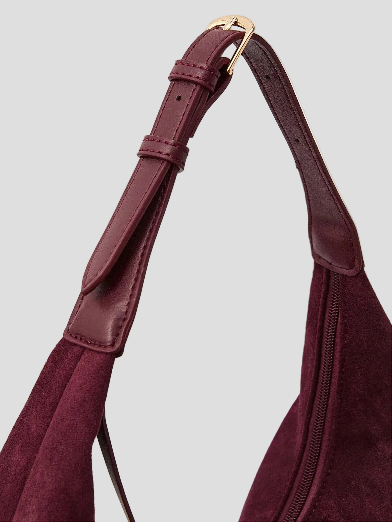 Léonie – Bordeaux Wildleder Hobo