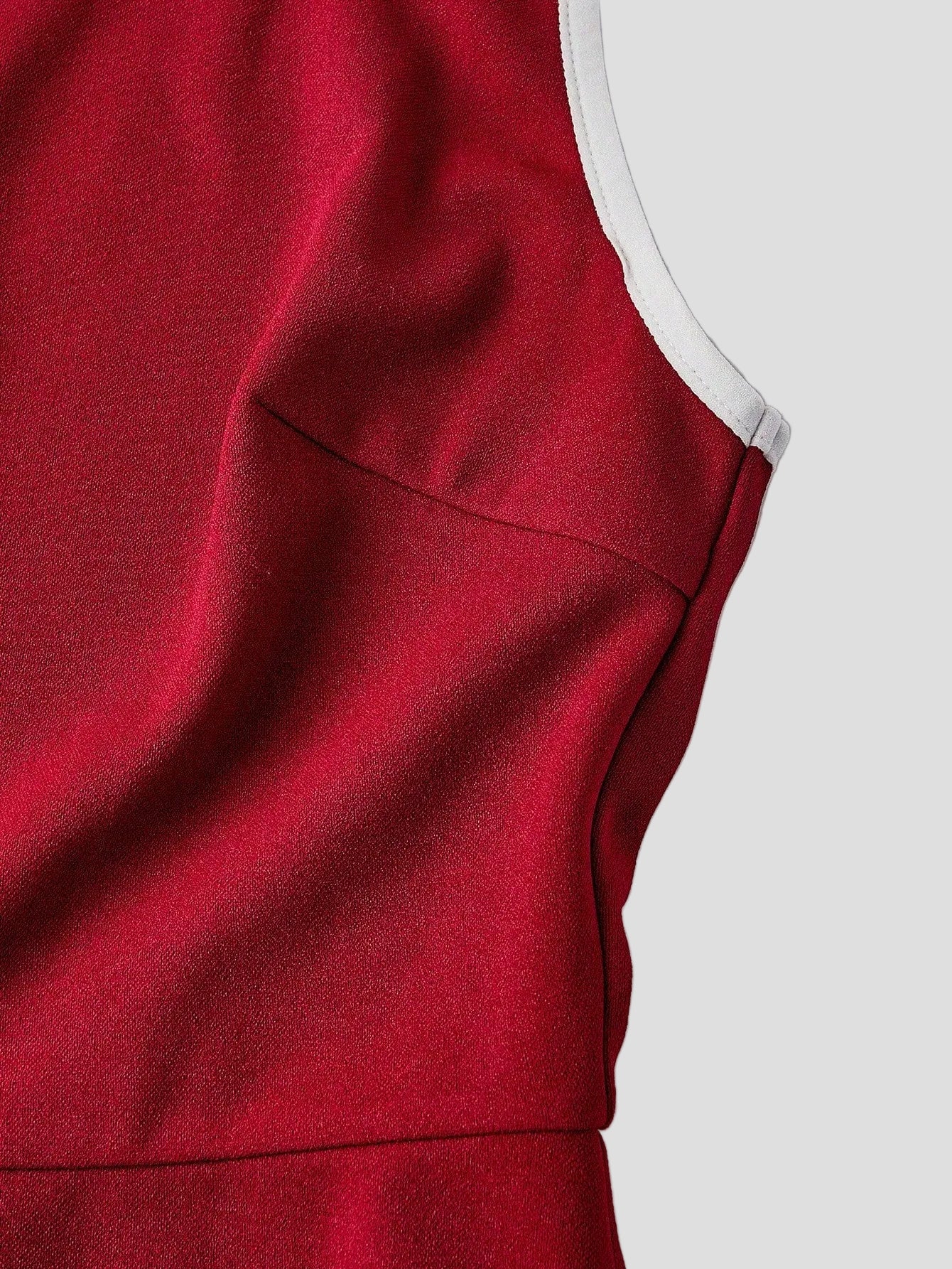 Anouk – Elegantes rotes Kleid