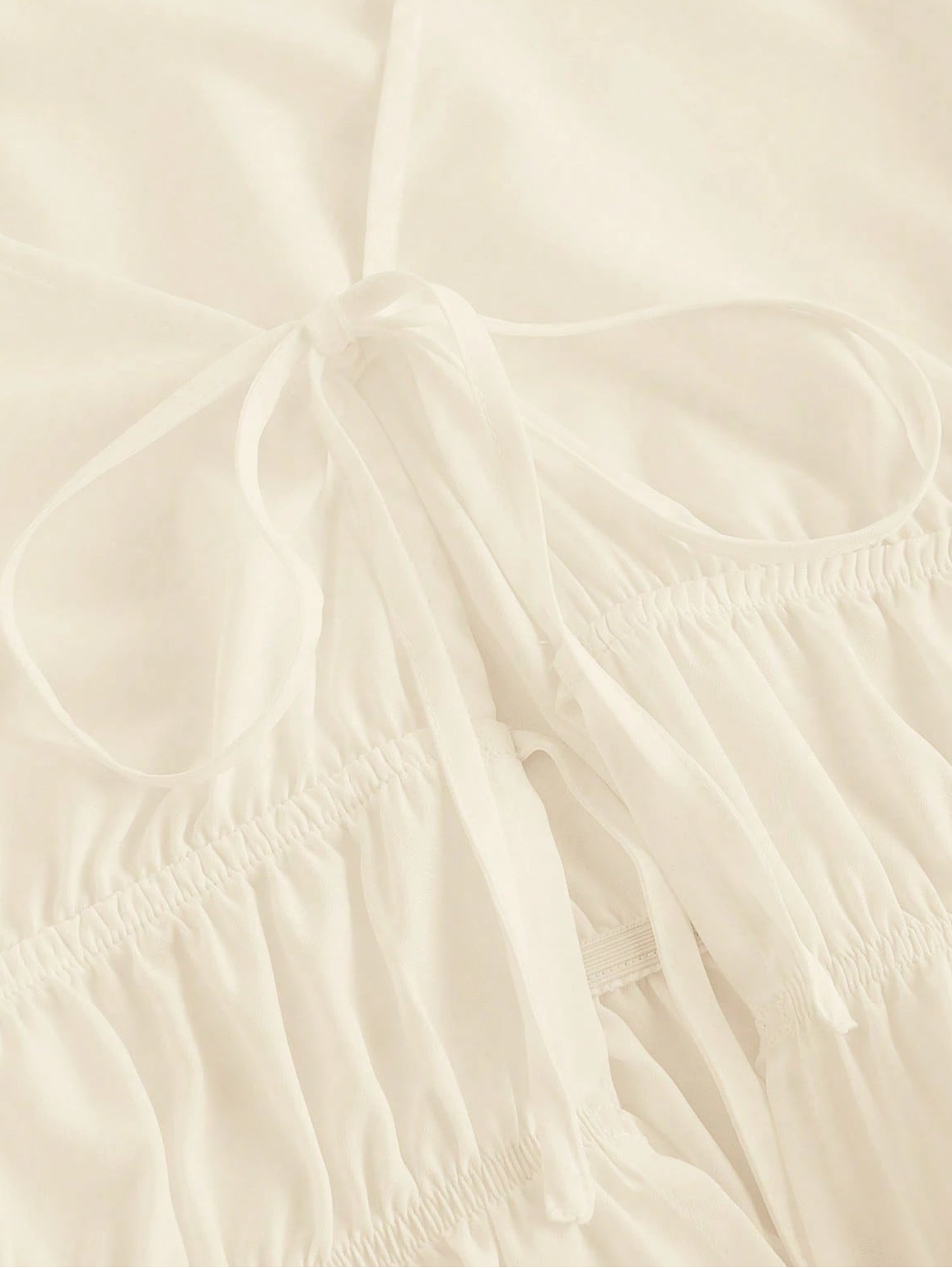Solenne - Schnürbluse mit Schößchen
