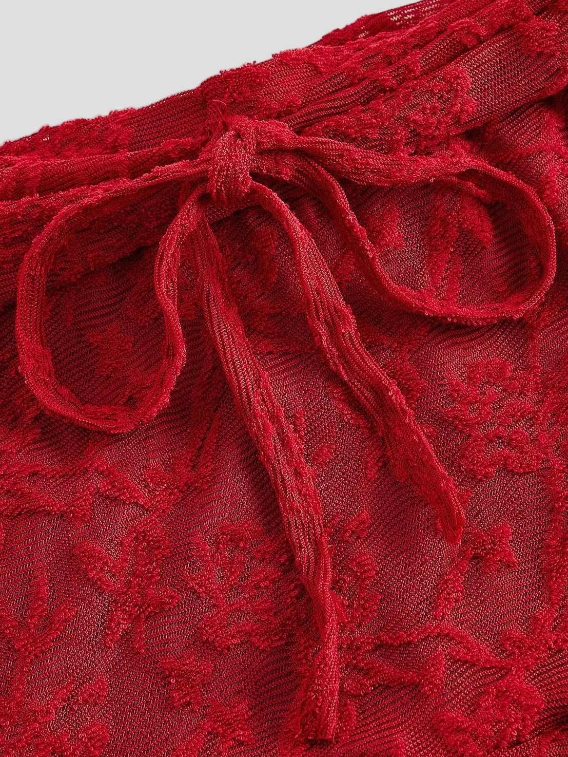 Rosalie - Kleid aus karmesinroter Spitze
