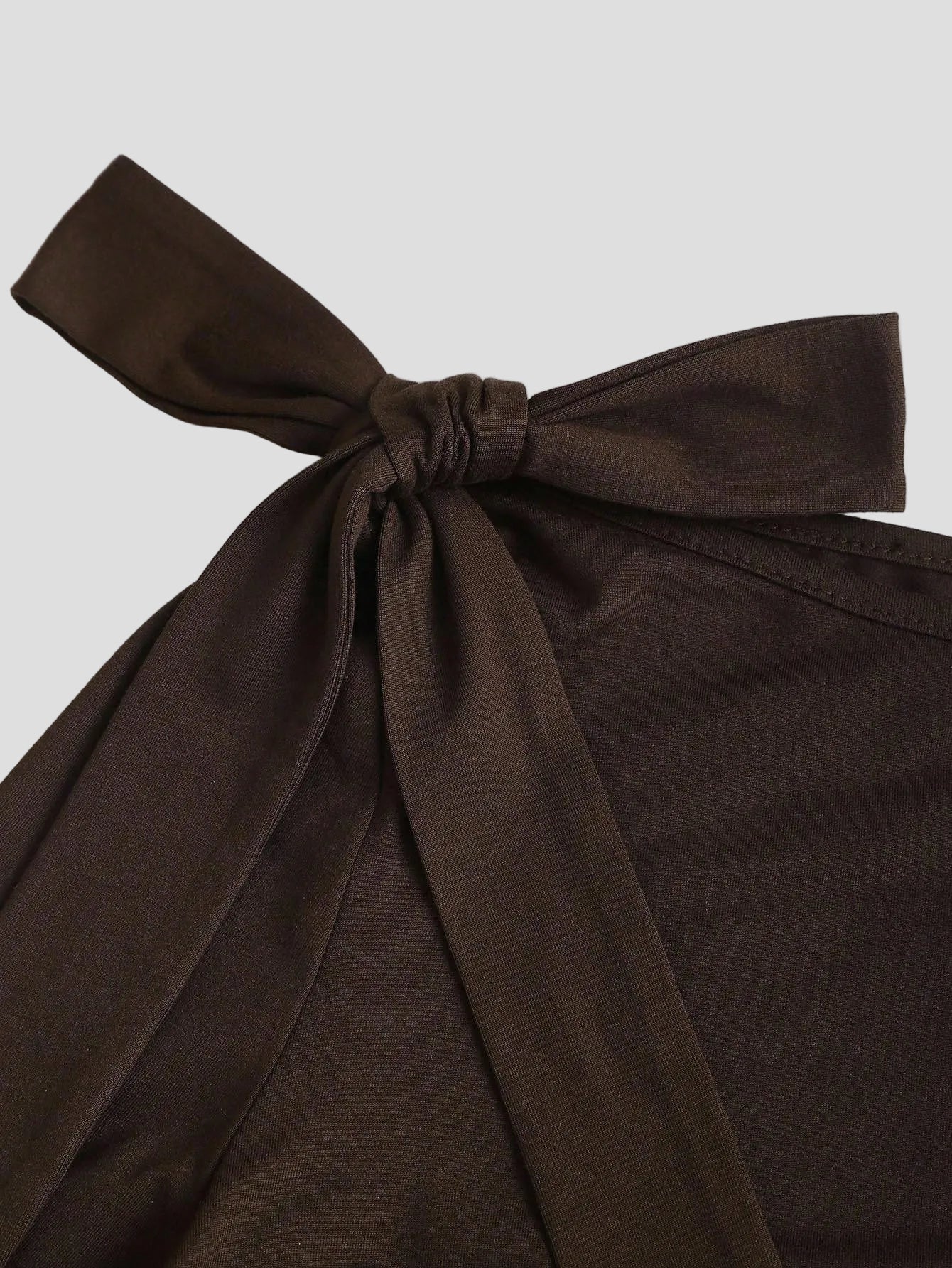Arlune - Bow Drape Top