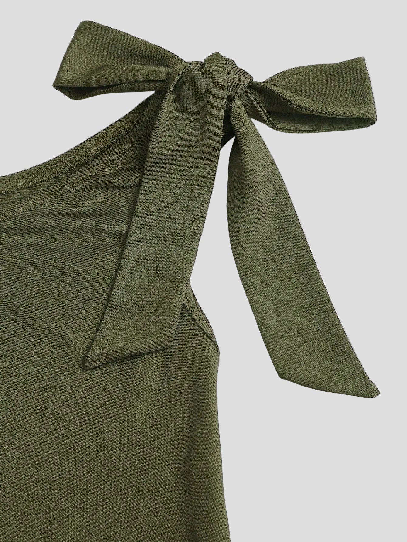 Anouk – Rüschenkleid mit Blumenmuster