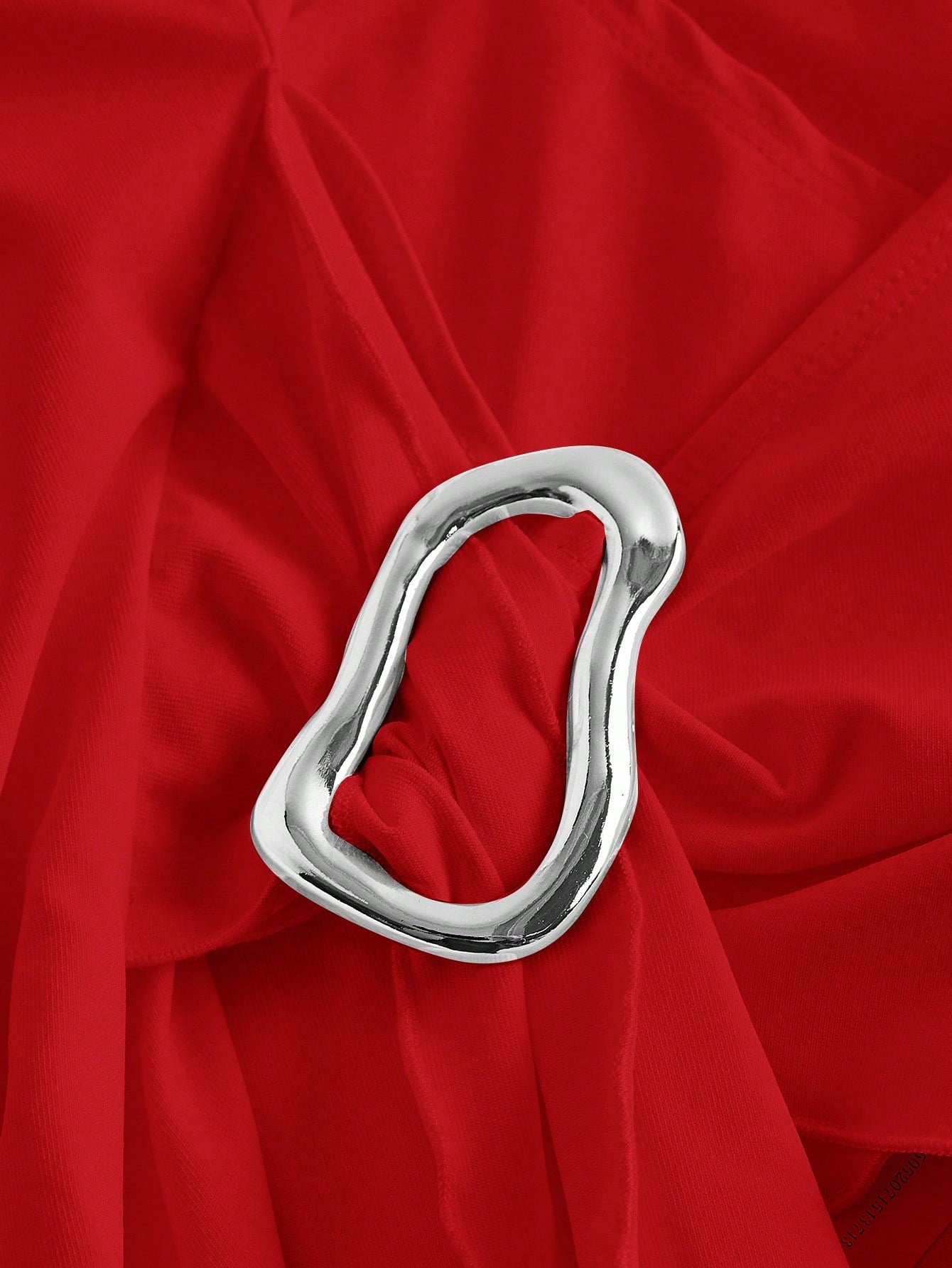 Sarina – Drapierte Neckholder-Oberteil