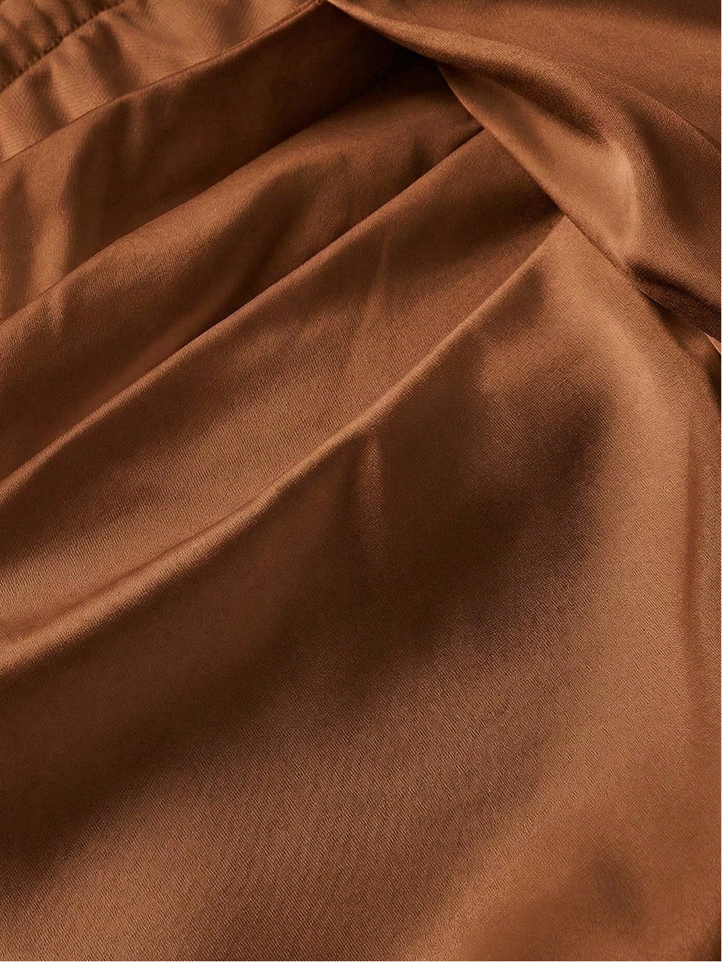 Seraina – Spitzen-Satin-Midirock
