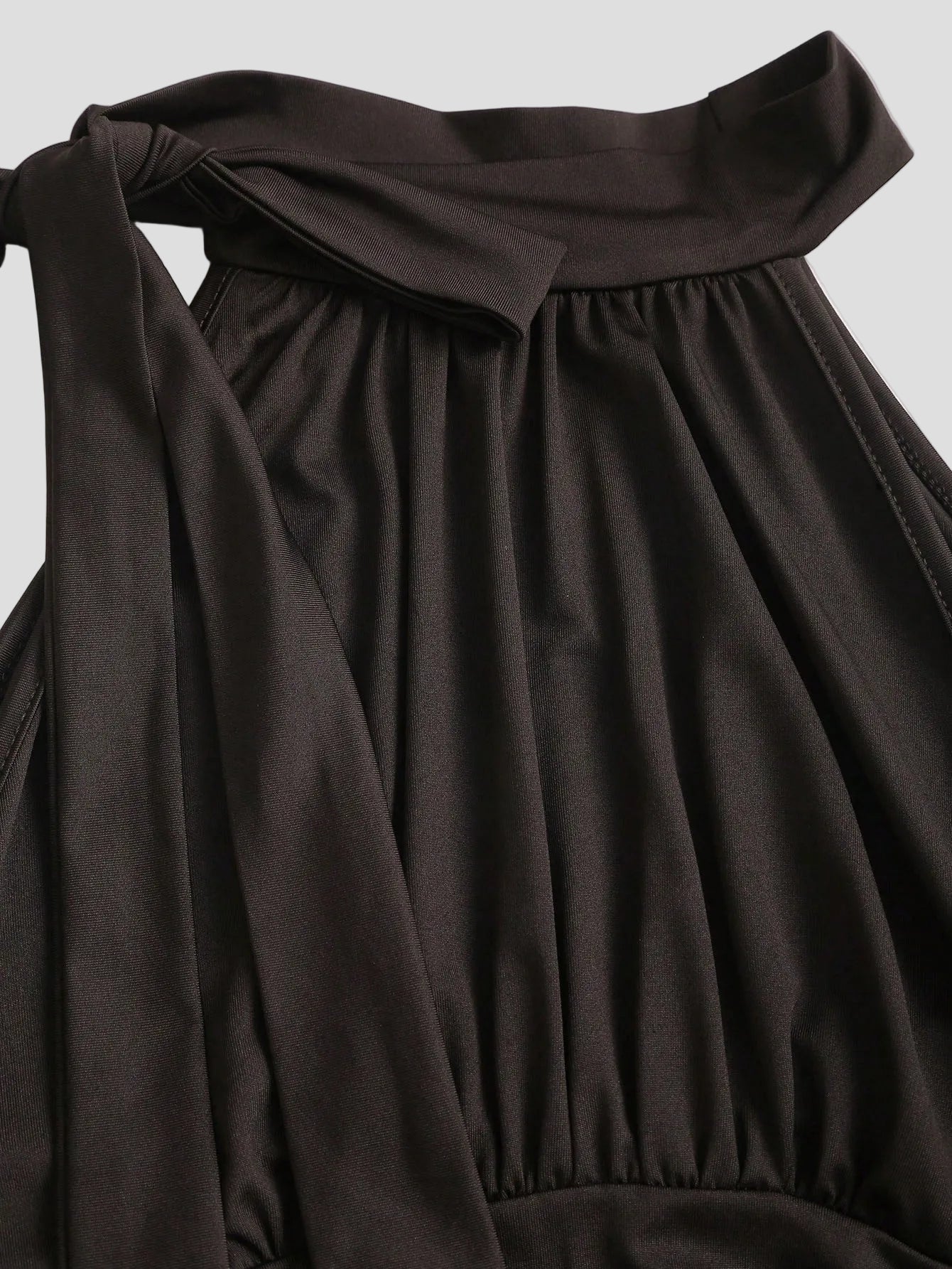 Monika – Noir Allure Kleid