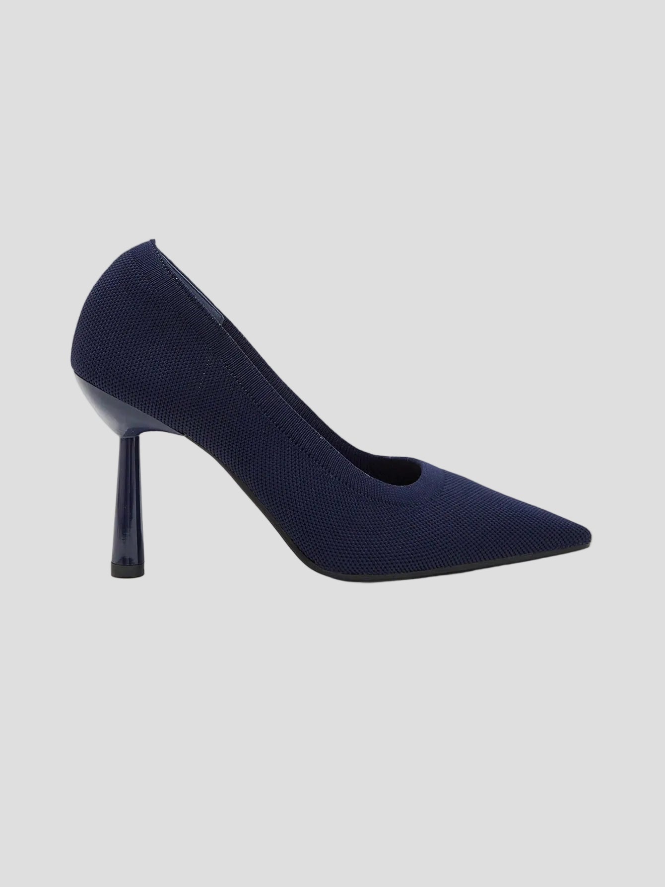 Vreni – Midnight Heels