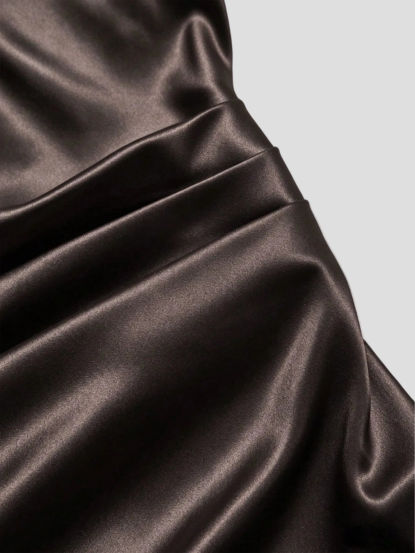 Sina – Satin-One-Shoulder-Top